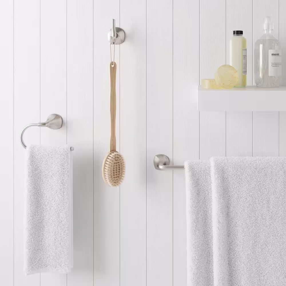 Pfister Ladera Robe Hook in Spot Defense Brushed Nickel