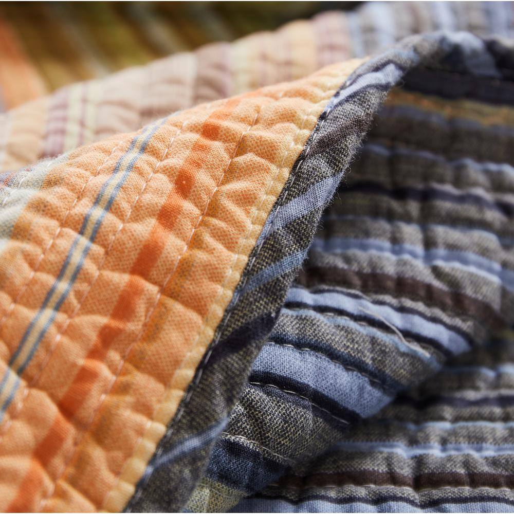 Greenland Home Fashions Katy Multicolored Quilted Cotton Throw