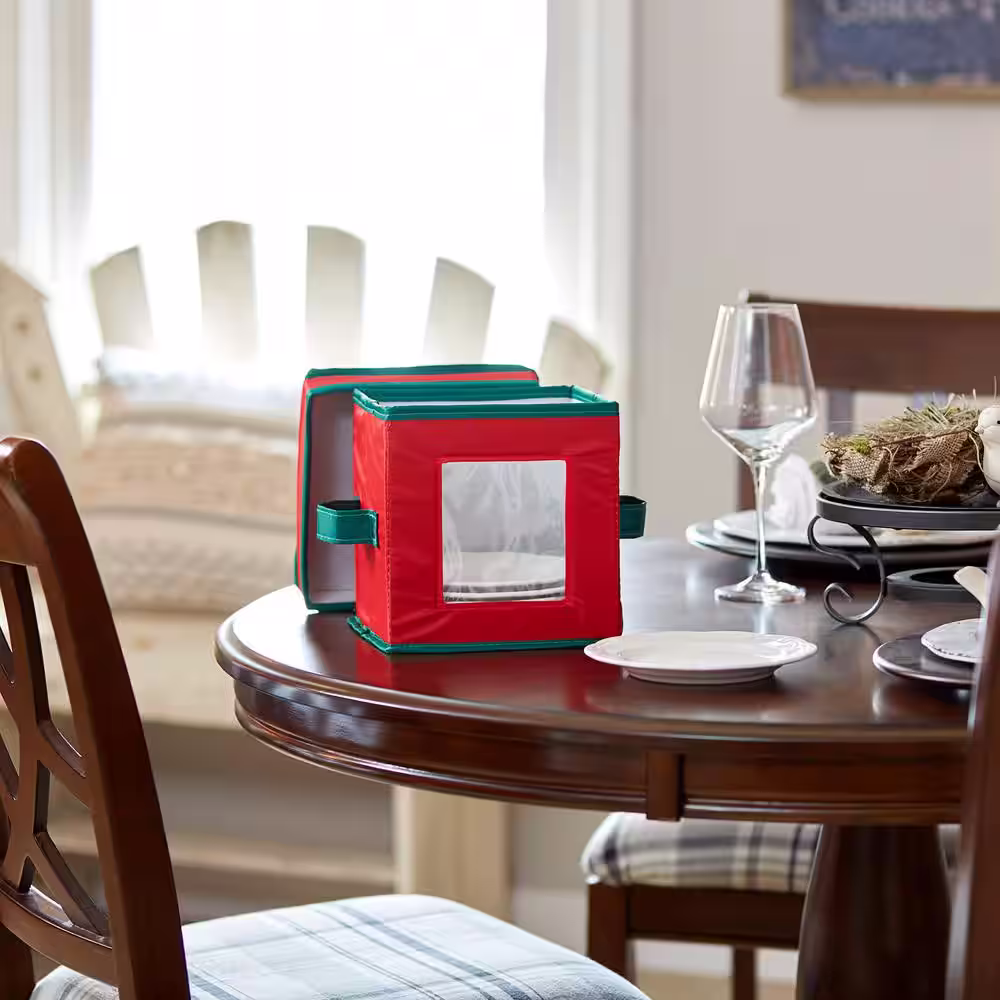 None 12-Qt. Plate Storage Box in Red